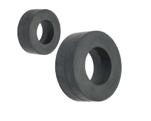 Disesuaikan Y35 Y30 Ferrite Ring Speaker Magnet 6Fe2O3 Keramik Donat Magnet