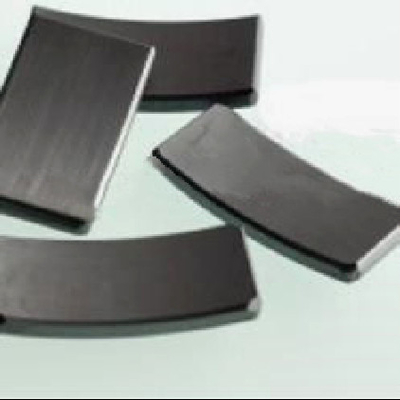 Segmen Lembaran Magnet Motor DC Permanen yang Disesuaikan Hitam