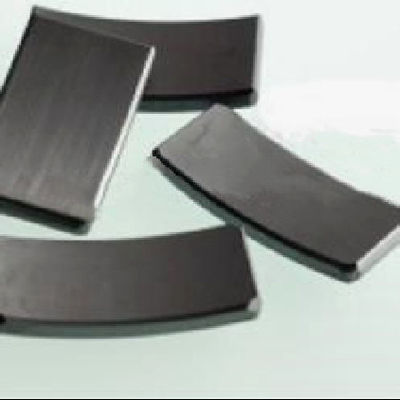 Magnet Ferit Suhu Tinggi untuk Mesin Industri