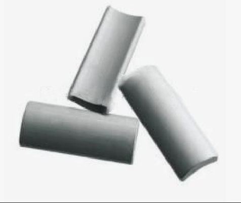 Magnet Ferit Suhu Tinggi untuk Mesin Industri