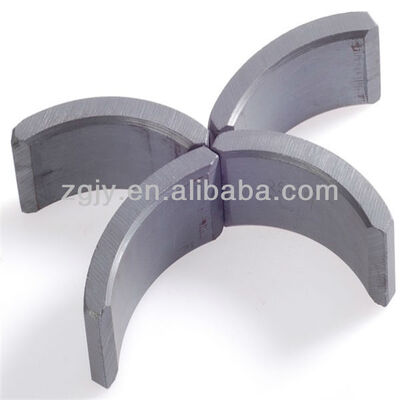 ISO9001 ROHS Standar Sintered Ferrite Magnet Jumlah Per Karton 720pcs Cocok untuk Universal Motor Magnetic Assemblies