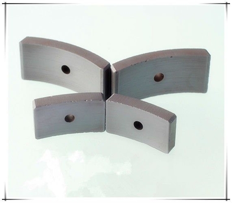 Generator Magnet Ferit Permanen Y40 Y33 Konsistensi Tinggi