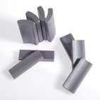 L440 Arc Magnet Permanen Abu-abu Untuk Strontium Keramik Mobil