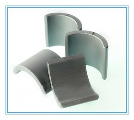 Hard Wiper Ferrite Motor Magnet Bentuk Ubin Strontium Anisotropic
