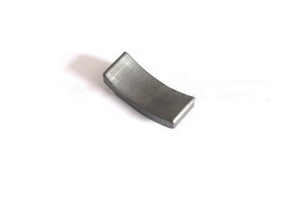 Magnet Segmen Ferit ISO TS16949 Untuk ACG Sepeda Motor 8 Tiang 18 Tiang